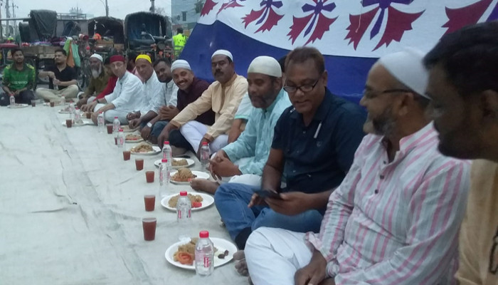 রিভার সিটি প্রেসক্লাব রাজশাহী ও রিপোর্টার্স ইউনিটির দোয়া ও ইফতার মাহফিল