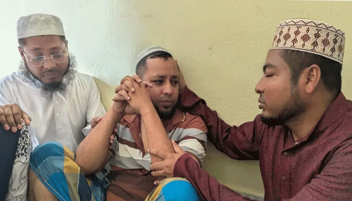 স্ত্রী-সন্তানসহ পরিবারের ৯ জনকে হারিয়ে বাকরুদ্ধ জনি