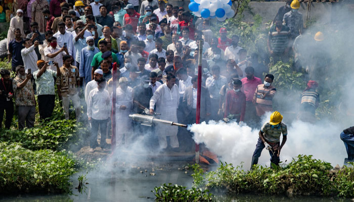 রাজশাহীতে খাল পরিষ্কার কর্মসূচির উদ্বোধন করলেন ভূমিমন্ত্রী