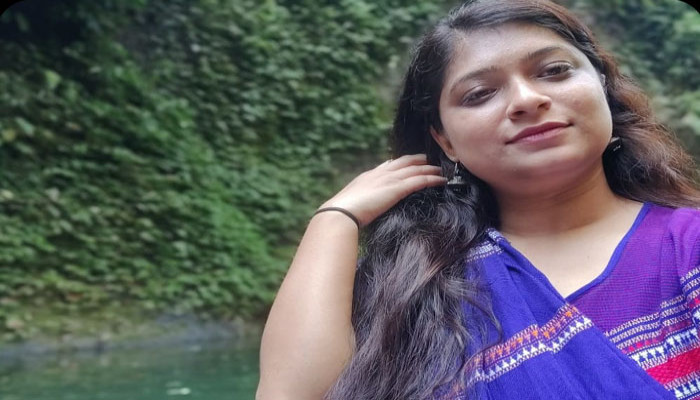 ​নতুন আলোর সম্পাদক ও প্রকাশক  ফারজানা ইসলাম লাবণ্যকে জন্মদিনের শুভেচ্ছা