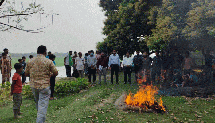চাঁপাইনবাবগঞ্জে ভ্রাম্যমান আদালতের অভিযান