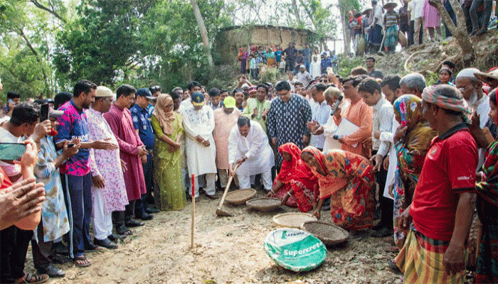 শহিদ জিয়ার দেখানো পথে আমরা খাদ্যে স্বয়ংসম্পূর্ণ হবো: ভূমিমন্ত্রী