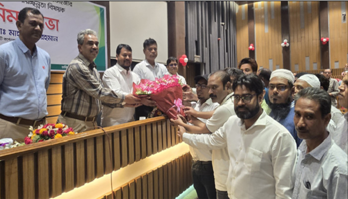 প্রশাসক হিসেবে নয়, জনগণের সেবক হিসেবে কাজ করতে চাই,  রাসিক প্রশাসক