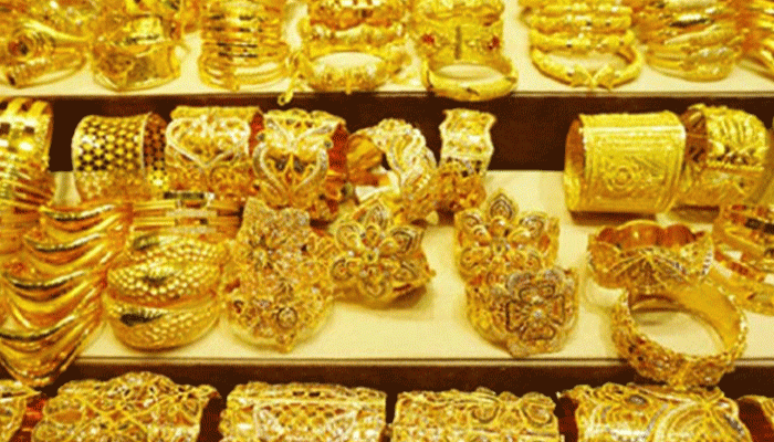 দেশে স্বর্ণের দামে ফের বড় পতন