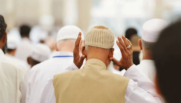 নামাজে এলোমেলো চিন্তা-ভাবনা আসা কি স্বাভাবিক?