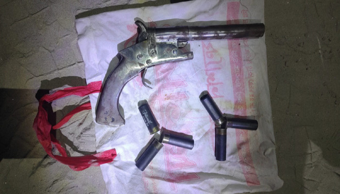 কাটাখালীতে ওয়ান শুটার গান ও রাবার বুলেট উদ্ধার