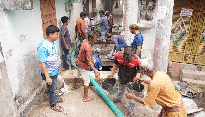 রাজশাহীতে ড্রেন পরিষ্কার কার্যক্রম শুরু, বর্ষার আগে সব ড্রেন পরিষ্কারের নির্দেশ