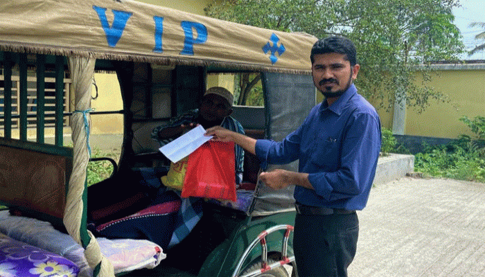 মানবতার ফেরিওয়ালা এসিল্যান্ড শিবু দাশ