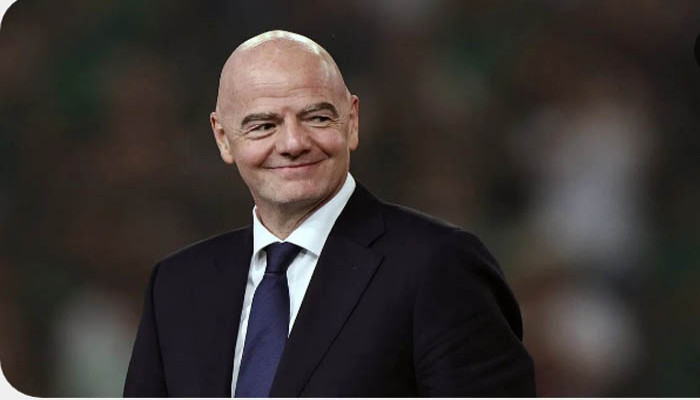 ইরানের ফুটবলার-কর্তাদের সঙ্গে বৈঠক ফিফা সভাপতির, পাশে থাকার আশ্বাস