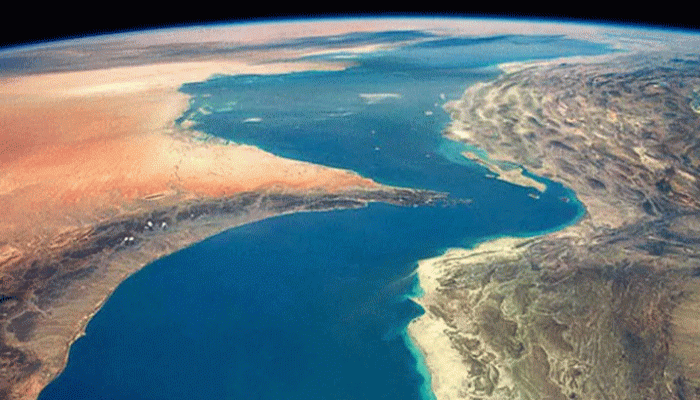 হরমুজ প্রণালি সচল করতে ৪০ দেশ একজোট