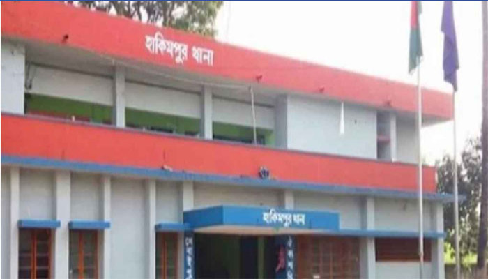 গল্প করার কথা বলে অফিসে ডেকে নারীকে ধর্ষণ