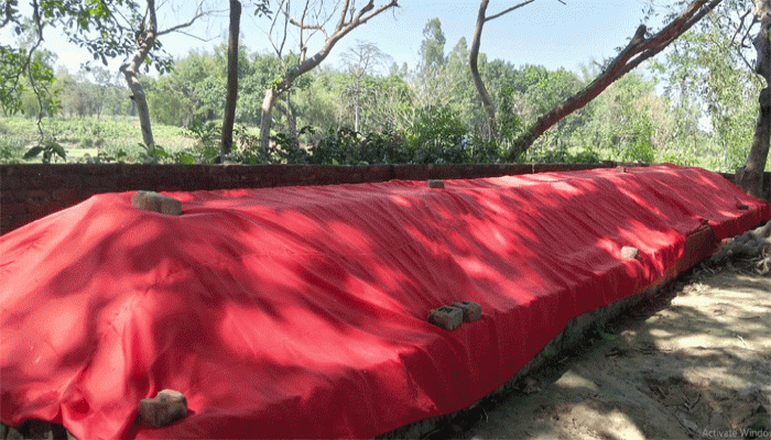 রাণীশংকৈলে দারগাপীরের ৭০ হাত লম্বা কবর ঘিরে রহস্যেঘেরা