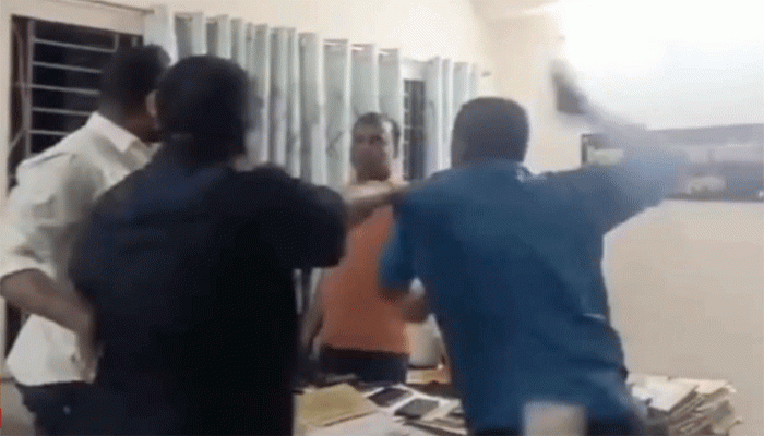 রাণীশংকৈলে সরকারি কর্মকর্তাকে মারধর, থানায় মামলা, গ্রেফতার-১