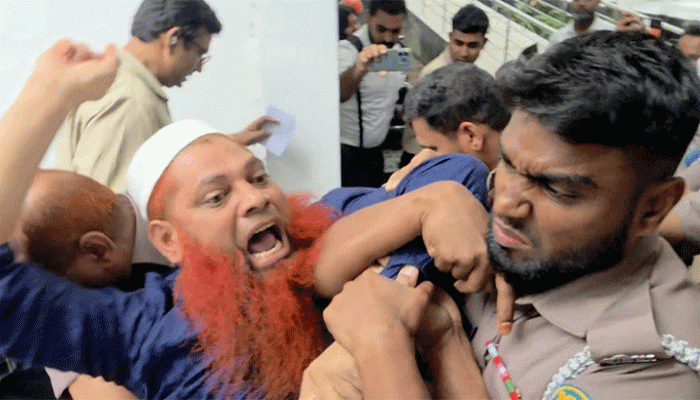 ফাঁসির রায় শুনে জয় বাংলা স্লোগান দিয়ে পুলিশ সদস্য বললেন ‘আমি এই রায় মানি না’