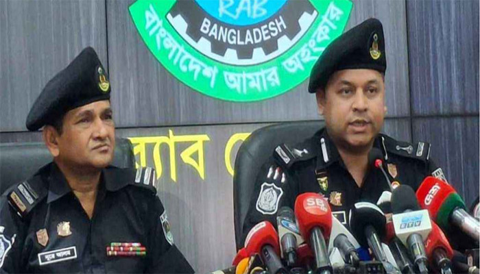 চাঁদাবাজদের তালিকা করা হচ্ছে: র‍্যাব