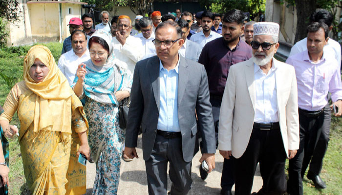 বন্ধ হয়ে যাওয়া শিল্পগুলো পুনরুজ্জীবিত করাই সরকারের মূল লক্ষ্য, রাজশাহীতে বস্ত্র ও পাট প্রতিমন্ত্রী