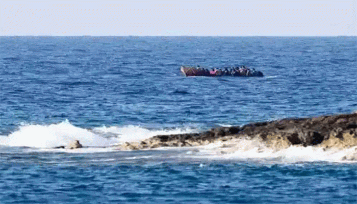 আন্দামান সাগরে ট্রলারডুবে বাংলাদেশিসহ নিখোঁজ ২৫০