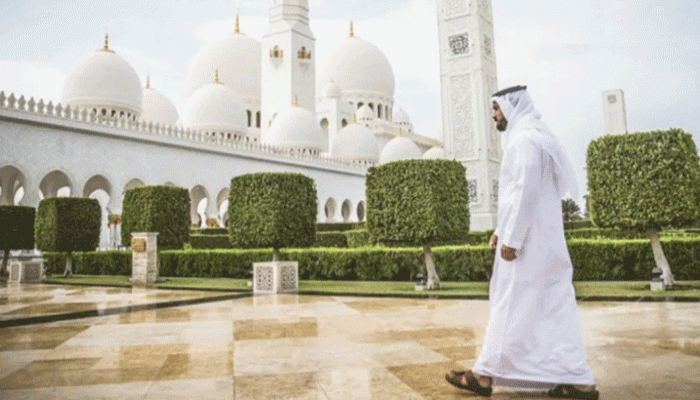 জুমার দিন আগে মসজিদে যাবার ফজিলত