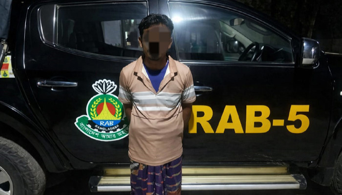 রাজশাহীতে ১ বছরের সাজাপ্রাপ্ত পলাতক আসামি গ্রেফতার