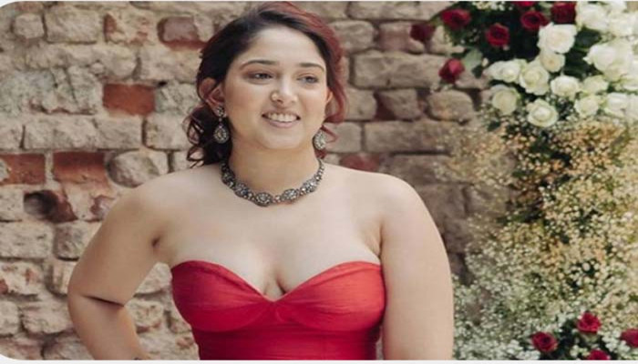 জিমে ব্যায়াম করা মানেই সুখকর নয়, তারকাদের রিল-ছবির নেপথ্য কাহিনি তুলে ধরলেন আমির-কন্যা