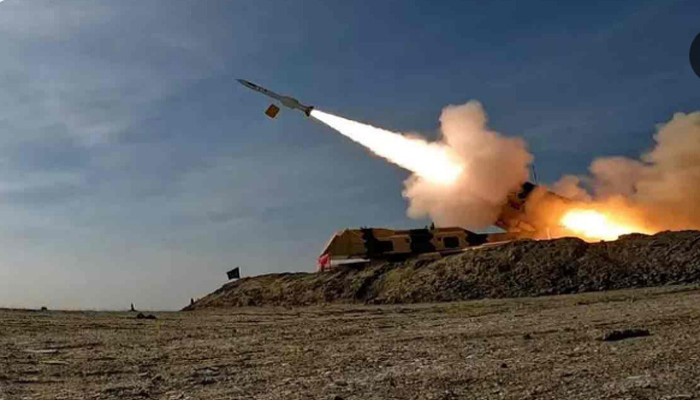 যুদ্ধবিরতির মাঝেই তেহরানে ক্ষেপণাস্ত্রের শক্তিপ্রদর্শন ইরানের