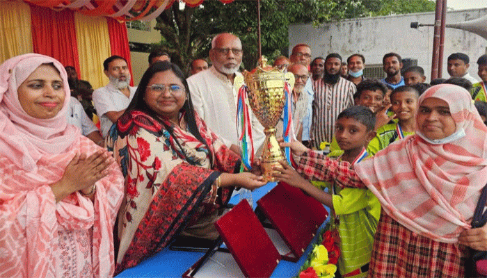 তানোরে প্রাথমিক বিদ্যালয় গোল্ডকাপ ফুটবল টুর্নামেন্ট সম্পন্ন