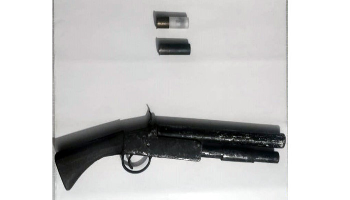 রাউজানে পরিত্যক্ত পাইপগান ও কার্তুজ উদ্ধার, র‌্যাবের অভিযান