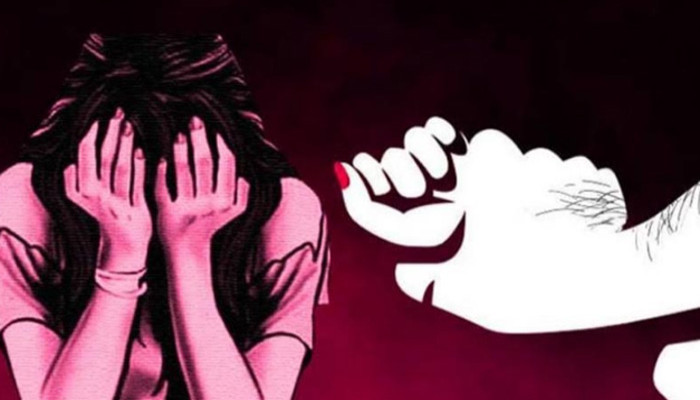 বেগমগঞ্জে ছাত্রী ধর্ষণ: প্রধান শিক্ষক গ্রেফতার, বাকিদের ধরতে অভিযান