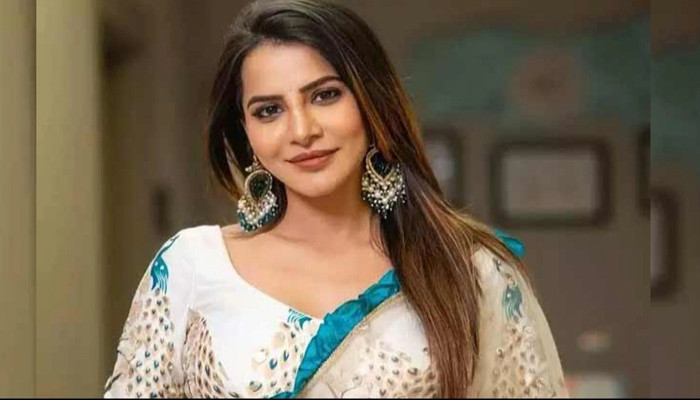 বিয়ের প্রলোভনে ৯.৩৫ কোটি রুপি আত্মসাতের অভিযোগে আশু রেড্ডির বিরুদ্ধে মামলা