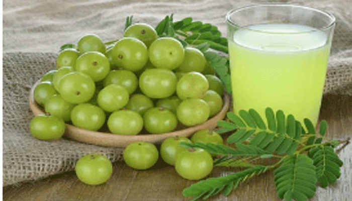 গরমে অ্যাসিডিটির মহৌষধ আমলকীর রস!