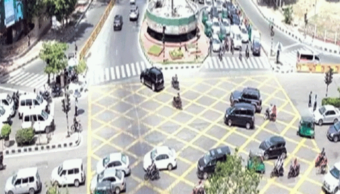 ট্রাফিক লঙ্ঘন সিসি ক্যামেরায় শনাক্ত, ই-প্রসিকিউশন ব্যবস্থায় যাচ্ছে নোটিশ