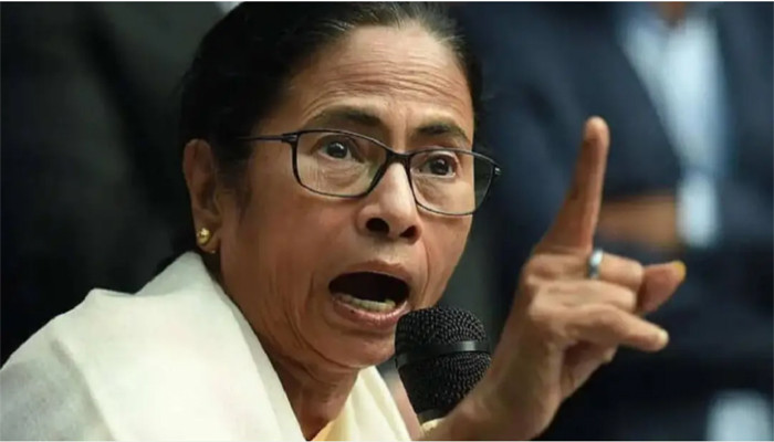 'পদত্যাগ করব না, সুপ্রিম কোর্টে যাব, প্রয়োজনে আন্তর্জাতিক আদালতেও যাব', বিস্ফোরক মমতা