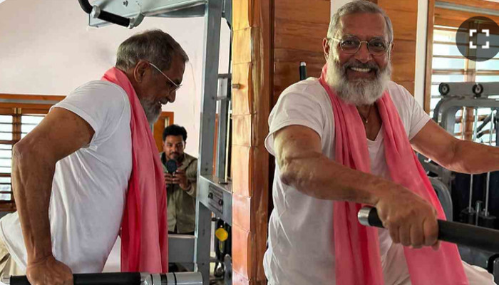 বুড়ো হাড়ে ভেলকি, ৭৬ বছরের নানাকে ট্রাইসেপ ডিপ করতে দেখে হতবাক ভক্তেরা, কী লাভ হয় ব্যায়ামটি করলে?