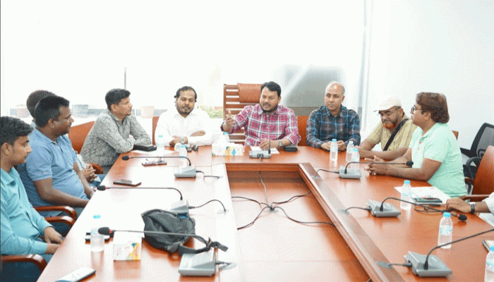 রাজশাহী সাংবাদিক ইউনিয়নের সাথে রাসিক প্রশাসকের মতবিনিময়