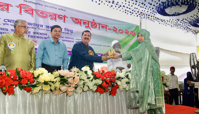 খেলাধুলা ও সাংস্কৃতিক চর্চা শিক্ষার্থীদের বিকাশে জরুরি, ভূমিমন্ত্রী মিনু