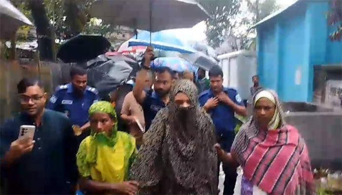 লালমনিরহাটে স্বামী-স্ত্রীর রক্তক্ষয়ী সংঘর্ষ, দুজনই গুরুতর আহত