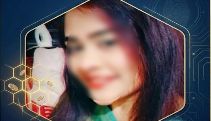 বরিশাল জজ কোর্টের আইনজীবীকে ব্ল্যাকমেইলের অভিযোগে এক নারী গ্রেফতার
