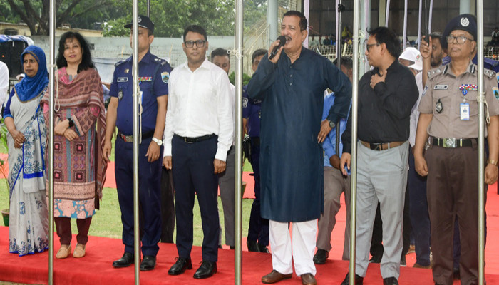 ক্রীড়াকে জনগণের দোরগোড়ায় পৌঁছে দিতে কাজ করছে সরকার: ভূমিমন্ত্রী মিনু