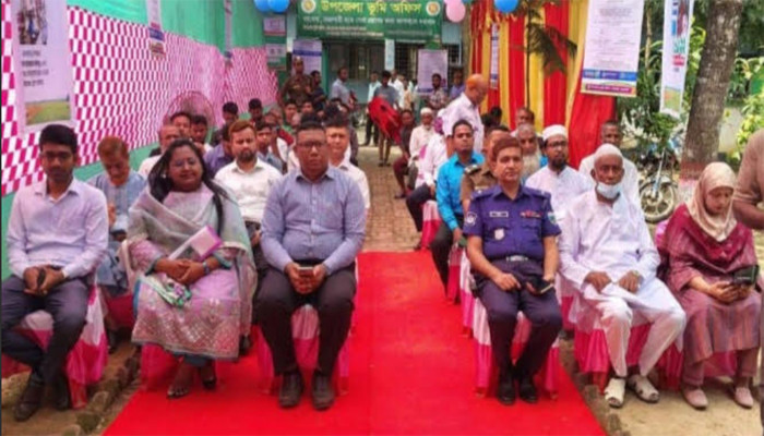 তানোরে তিন দিনব্যাপী ভুমিসেবা মেলার উদ্বোধন