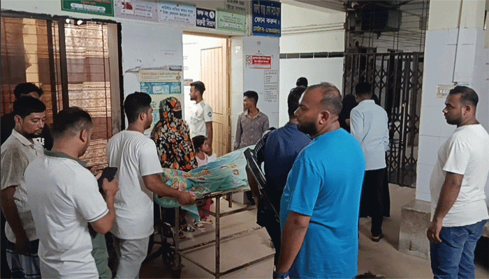 নোয়াখালীতে গৃহবধূর মরদেহ উদ্বার
