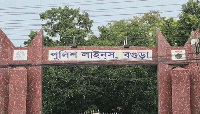 বগুড়ায় পুলিশের ঝুলন্ত মরদেহ উদ্ধার