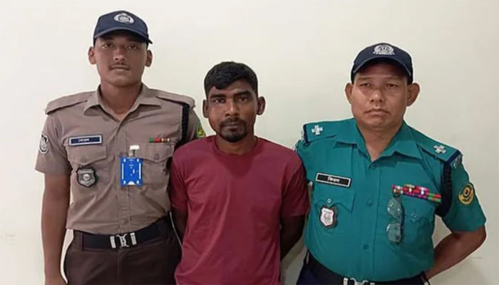 শিশুকে ধর্ষণচেষ্টার অভিযোগে মামলা, আদালতে দোষ স্বীকার