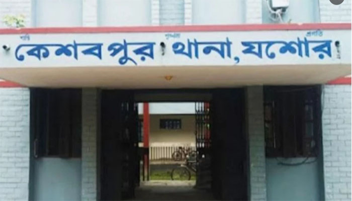 কেশবপুরের টিভি দেখতে গিয়ে ধর্ষণের শিকার চতুর্থ শ্রেণির ছাত্রী, আটক ১