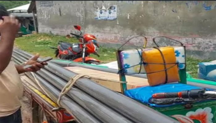 তানোরে ঈদের আগেই সুপিয় পানির সুবিধা পেলো ৩০ পরিবার