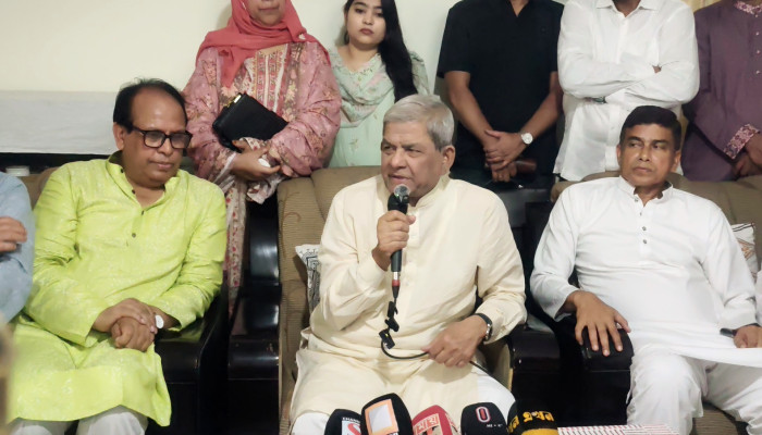 ঠাকুরগাঁও  বিশ্ববিদ্যালয়কে বিশ্বমানের গড়ার ঘোষণা , মির্জা ফখরুলের