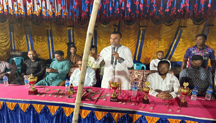 রাণীশংকৈলে জমকালো আয়োজনে ভলিবল নাইট টুর্নামেন্ট অনুষ্ঠিত