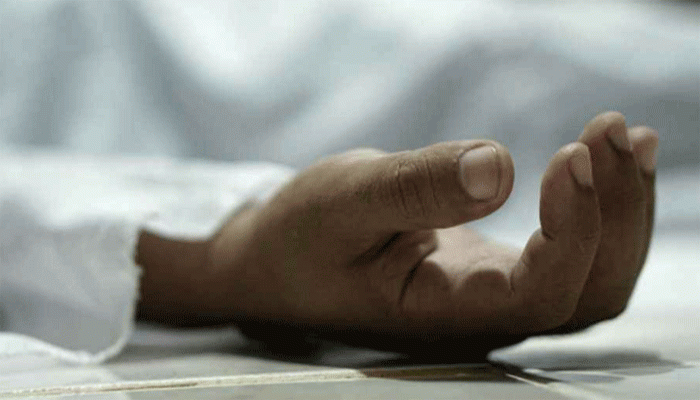 বাড়ি থেকে ডেকে নিয়ে যুবককে কুপিয়ে হত্যা