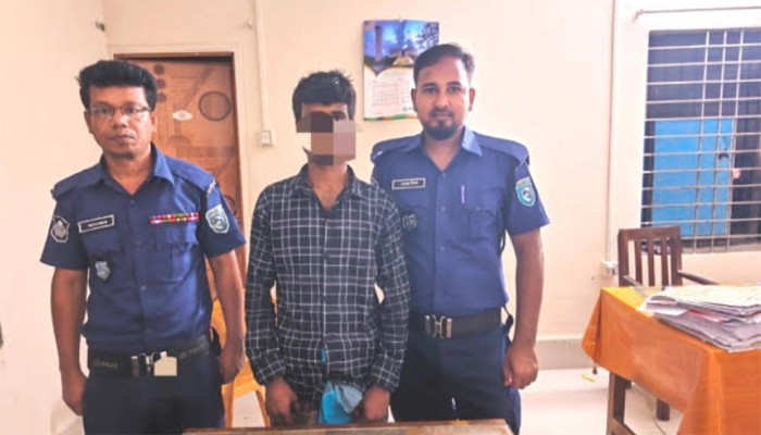 রাণীশংকৈলে পুলিশের বিশেষ অভিযানে ১৫ পিস ইয়াবাসহ মাদক কারবারি আটক