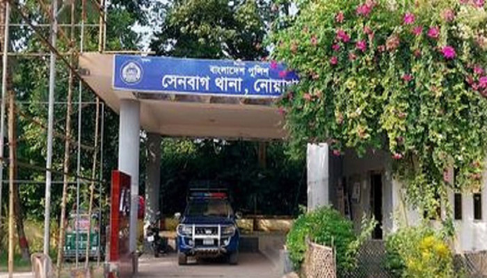 বিদ্যালয়ে প্রেম নিবেদন, থানায় ৩ কিশোর, বহিষ্কার ২ ছাত্রী