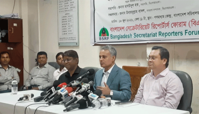 পদ্মা সেতুর পিলারের পাশে মাটি অপসারণে সেতুর ঝুঁকি নেই: সেতুমন্ত্রী
